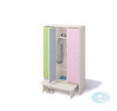 Шкаф для детской одежды трехдверный